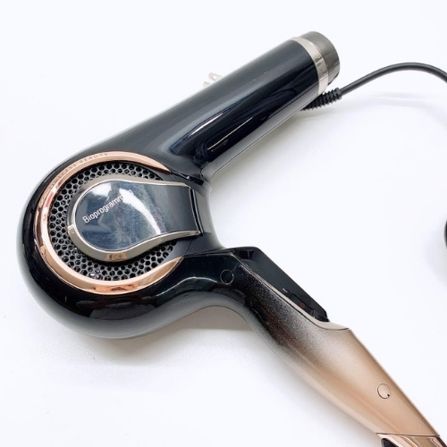 高級ドライヤー